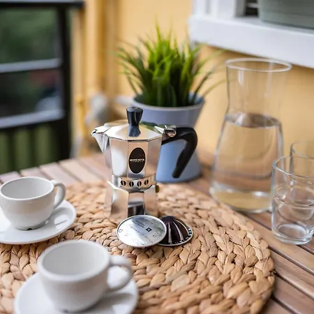 アパート Life-corso Flat With Private Balcony *