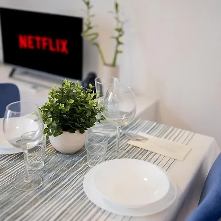 Life-corso Flat With Private Balcony